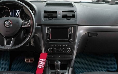 Skoda Yeti I рестайлинг, 2017 год, 1 590 000 рублей, 10 фотография