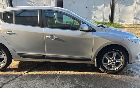 Renault Megane III, 2010 год, 434 000 рублей, 2 фотография