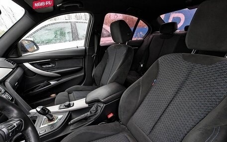 BMW 3 серия, 2016 год, 2 400 000 рублей, 15 фотография