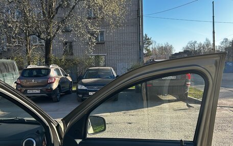 Renault Sandero I, 2012 год, 750 000 рублей, 8 фотография