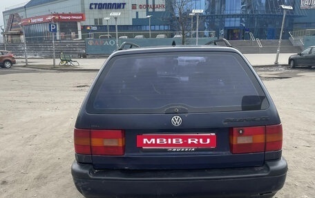 Volkswagen Passat B4, 1994 год, 255 000 рублей, 4 фотография