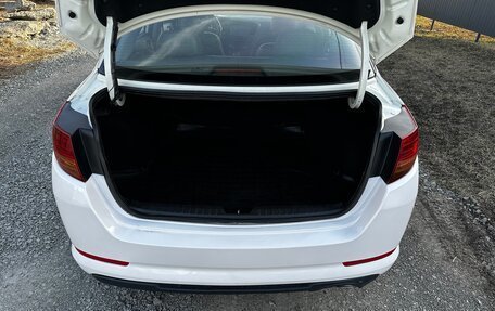 KIA K5 I рестайлинг, 2011 год, 980 000 рублей, 12 фотография