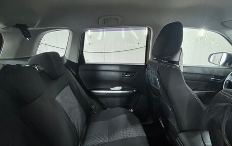 Suzuki Vitara II рестайлинг, 2021 год, 2 100 000 рублей, 10 фотография