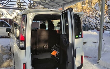 Honda Stepwgn IV, 2019 год, 2 150 000 рублей, 6 фотография