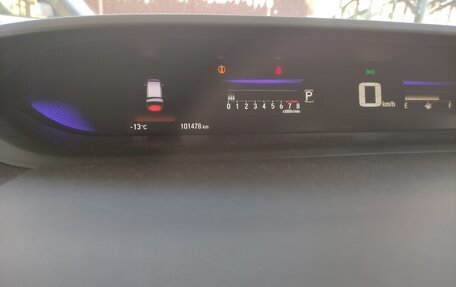 Honda Stepwgn IV, 2019 год, 2 150 000 рублей, 18 фотография