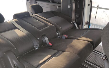 Honda Stepwgn IV, 2019 год, 2 150 000 рублей, 16 фотография