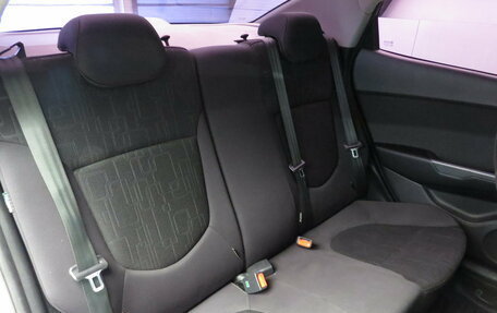 KIA Rio III рестайлинг, 2012 год, 845 000 рублей, 13 фотография