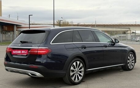 Mercedes-Benz E-Класс, 2018 год, 3 900 000 рублей, 6 фотография