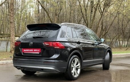 Volkswagen Tiguan II, 2017 год, 2 599 000 рублей, 4 фотография