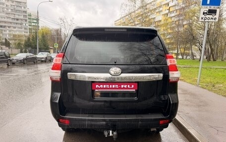 Toyota Land Cruiser Prado 150 рестайлинг 2, 2015 год, 3 550 000 рублей, 5 фотография