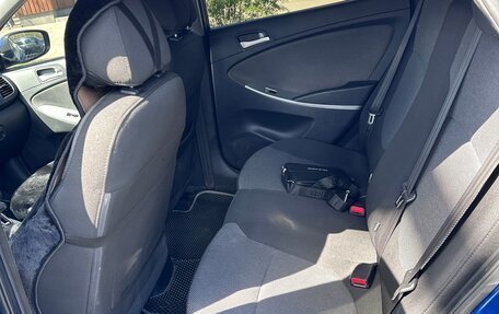 Hyundai Solaris II рестайлинг, 2011 год, 575 000 рублей, 10 фотография