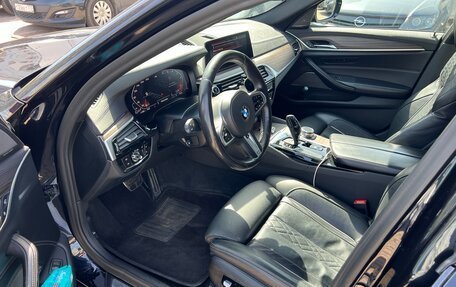 BMW 5 серия, 2019 год, 4 800 000 рублей, 31 фотография