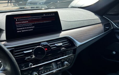 BMW 5 серия, 2019 год, 4 800 000 рублей, 30 фотография