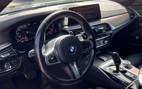 BMW 5 серия, 2019 год, 4 800 000 рублей, 33 фотография