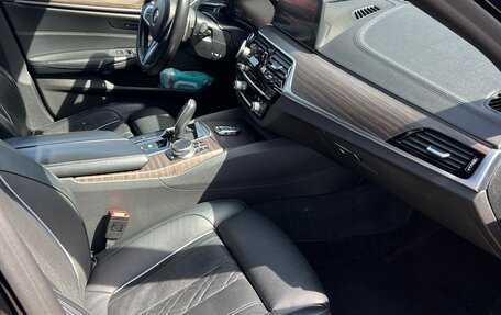 BMW 5 серия, 2019 год, 4 800 000 рублей, 36 фотография