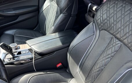 BMW 5 серия, 2019 год, 4 800 000 рублей, 34 фотография