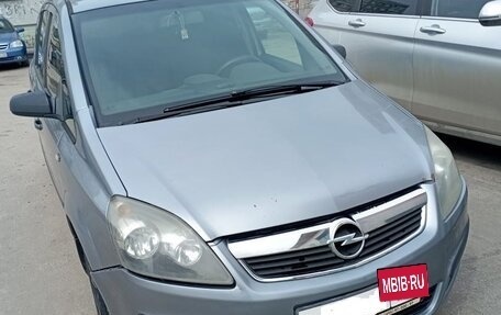 Opel Zafira B, 2006 год, 600 000 рублей, 3 фотография