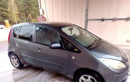 Mitsubishi Colt VI рестайлинг, 2006 год, 300 000 рублей, 4 фотография