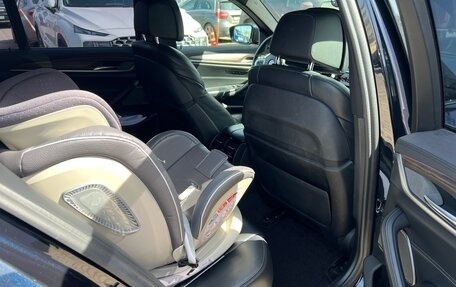 BMW 5 серия, 2019 год, 4 800 000 рублей, 39 фотография