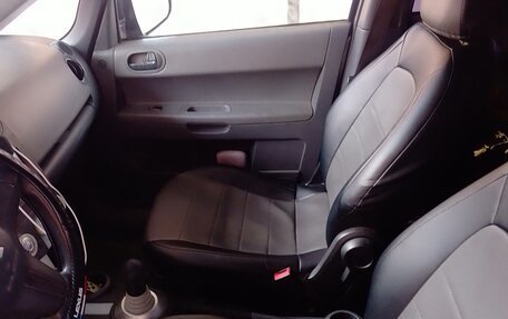 Mitsubishi Colt VI рестайлинг, 2006 год, 300 000 рублей, 11 фотография