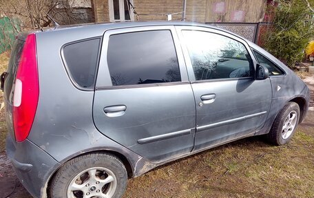 Mitsubishi Colt VI рестайлинг, 2006 год, 300 000 рублей, 13 фотография