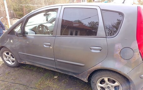 Mitsubishi Colt VI рестайлинг, 2006 год, 300 000 рублей, 15 фотография