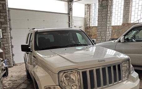 Jeep Cherokee, 2012 год, 1 700 000 рублей, 2 фотография