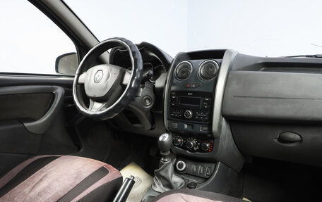 Renault Duster I рестайлинг, 2017 год, 899 000 рублей, 10 фотография