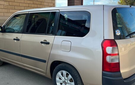 Toyota Succeed I рестайлинг, 2010 год, 720 000 рублей, 7 фотография