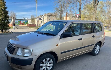 Toyota Succeed I рестайлинг, 2010 год, 720 000 рублей, 4 фотография