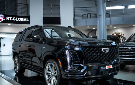 Cadillac Escalade V, 2025 год, 21 179 238 рублей, 2 фотография