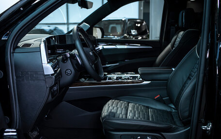 Cadillac Escalade V, 2025 год, 21 179 238 рублей, 12 фотография