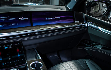 Cadillac Escalade V, 2025 год, 21 179 238 рублей, 31 фотография