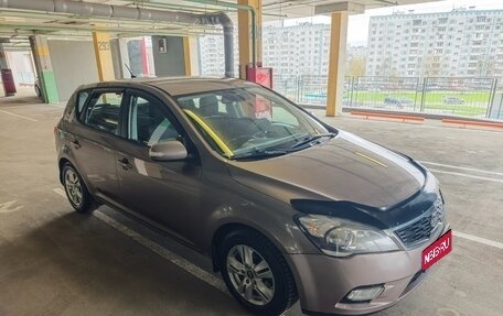 KIA cee'd I рестайлинг, 2010 год, 650 000 рублей, 1 фотография