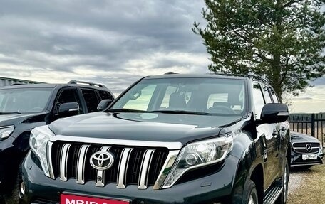 Toyota Land Cruiser Prado 150 рестайлинг 2, 2017 год, 4 720 000 рублей, 1 фотография