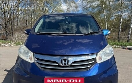 Honda Freed I, 2012 год, 1 200 000 рублей, 1 фотография