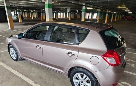 KIA cee'd I рестайлинг, 2010 год, 650 000 рублей, 16 фотография