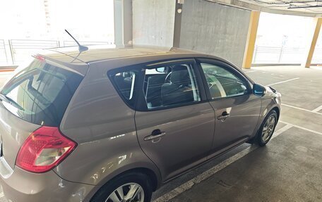 KIA cee'd I рестайлинг, 2010 год, 650 000 рублей, 17 фотография