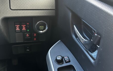 Toyota Tank I, 2018 год, 1 090 000 рублей, 16 фотография