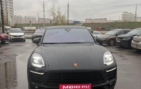 Porsche Macan I рестайлинг, 2016 год, 3 400 000 рублей, 2 фотография