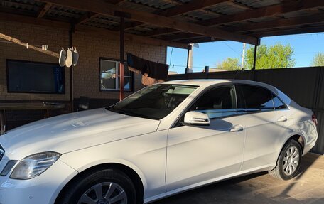 Mercedes-Benz E-Класс, 2012 год, 1 790 000 рублей, 4 фотография