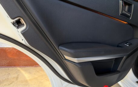 Mercedes-Benz E-Класс, 2012 год, 1 790 000 рублей, 14 фотография