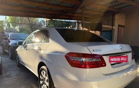 Mercedes-Benz E-Класс, 2012 год, 1 790 000 рублей, 6 фотография