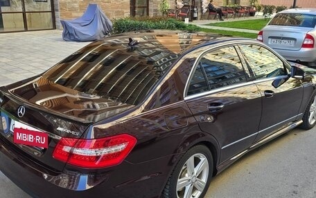 Mercedes-Benz E-Класс, 2012 год, 2 350 000 рублей, 2 фотография