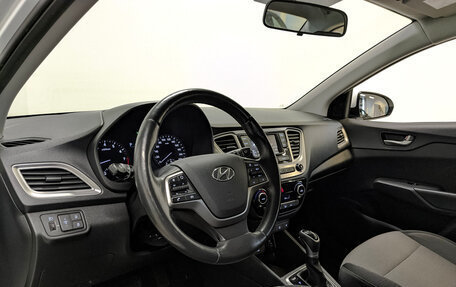 Hyundai Solaris II рестайлинг, 2019 год, 1 350 000 рублей, 15 фотография