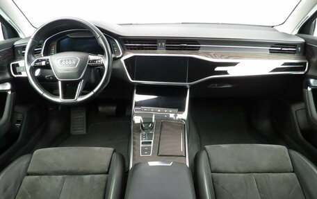 Audi A6, 2019 год, 3 690 000 рублей, 6 фотография