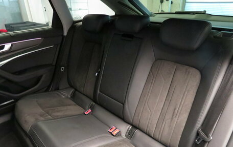 Audi A6, 2019 год, 3 690 000 рублей, 26 фотография