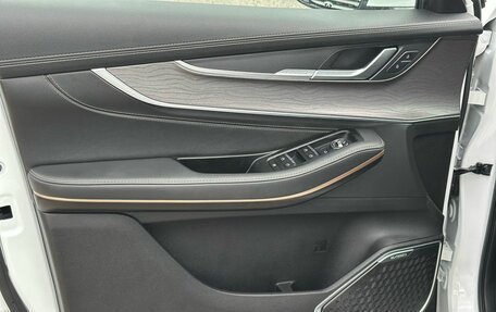 CheryExeed LX, 2022 год, 1 590 000 рублей, 14 фотография