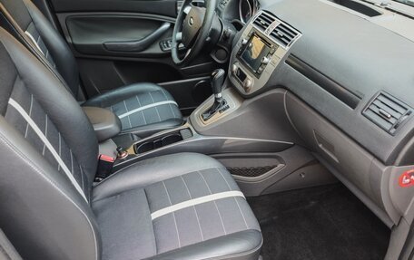 Ford Kuga III, 2010 год, 1 050 000 рублей, 11 фотография