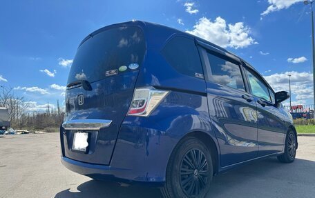 Honda Freed I, 2012 год, 1 200 000 рублей, 8 фотография